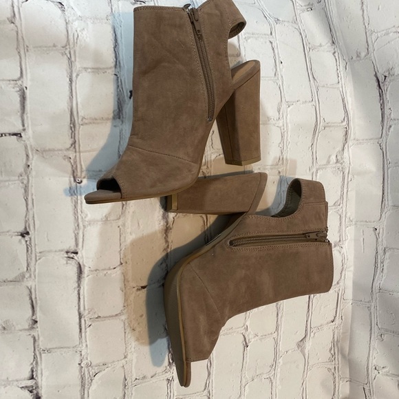 NO DOUBT Faux Suede Peep Toe Booties-7 - Picture 4 of 7